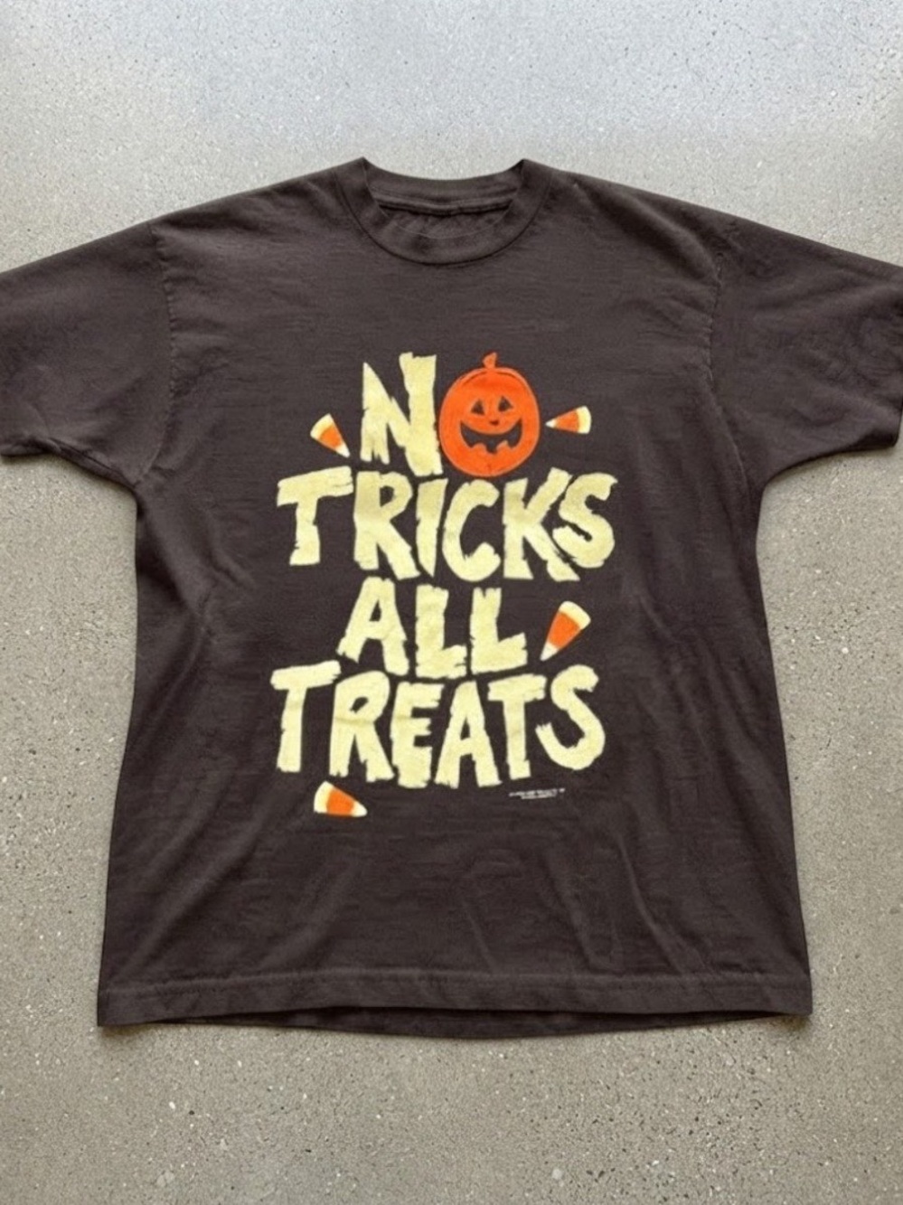 Halloween 'No Tricks All Treats' Jack-o’-lantern  Gildan Graphic T-shirt